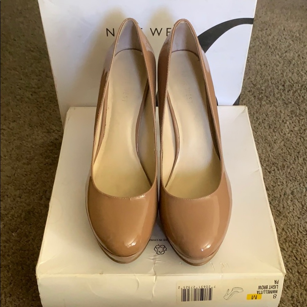 Nine West nude heel